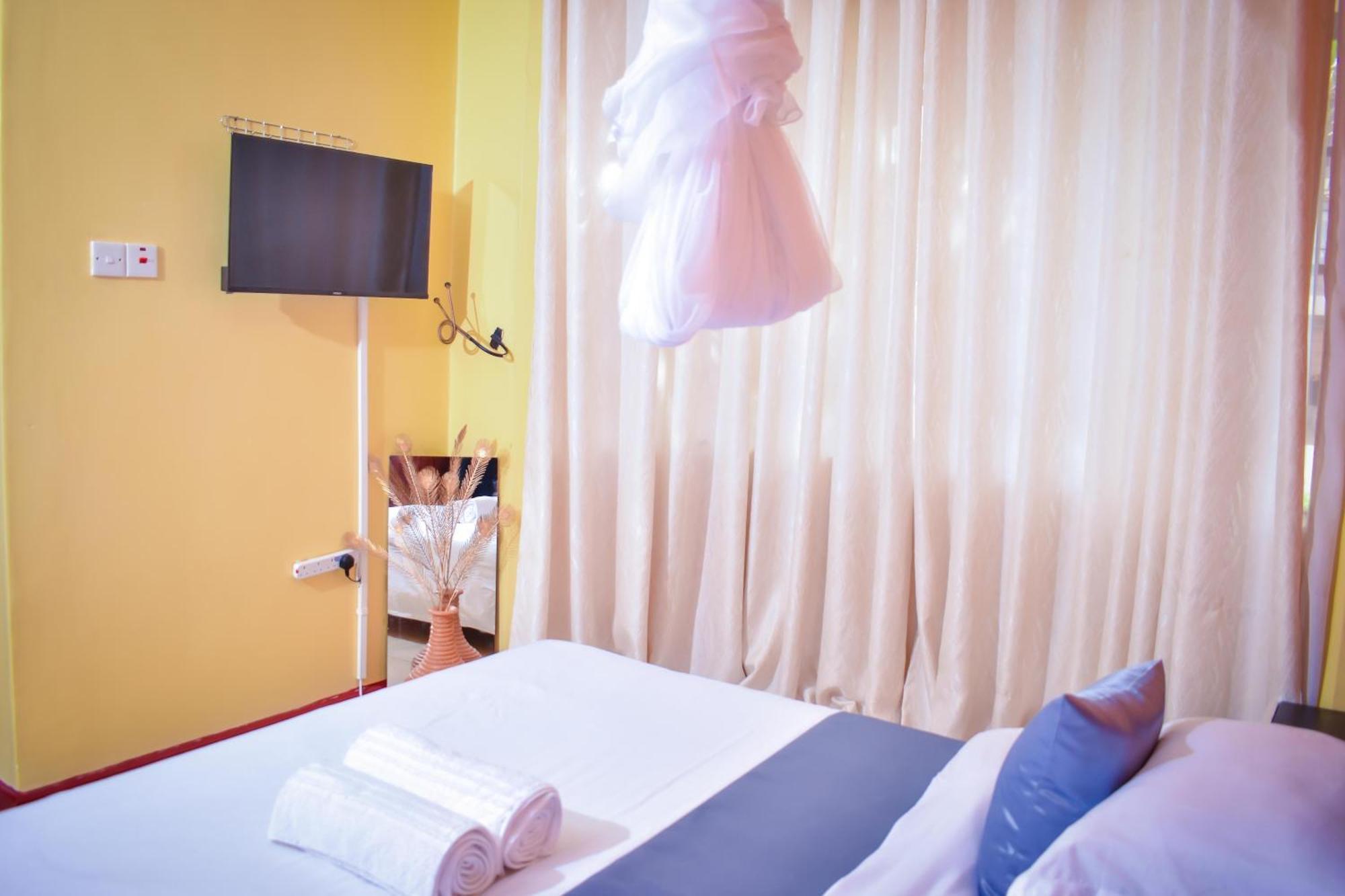 Madini Furnished Apartment 1 Near Jkia Sgr Nairobi Eksteriør billede
